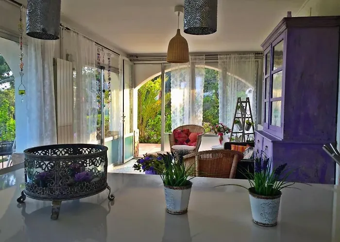 Secret Paradise, Costa Brava